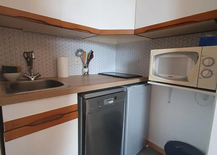 Champame - C2 - Proche Pistes - 4 Pers * Ле дез Альп